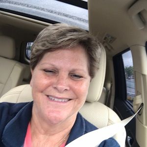 Meet your Posher, Nadine